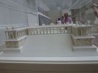 Der Pergamonaltar im Pergamonmuseum _ Modell